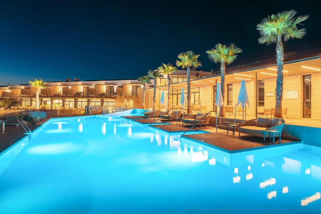 Barceló Nura — CourtSide Menorca